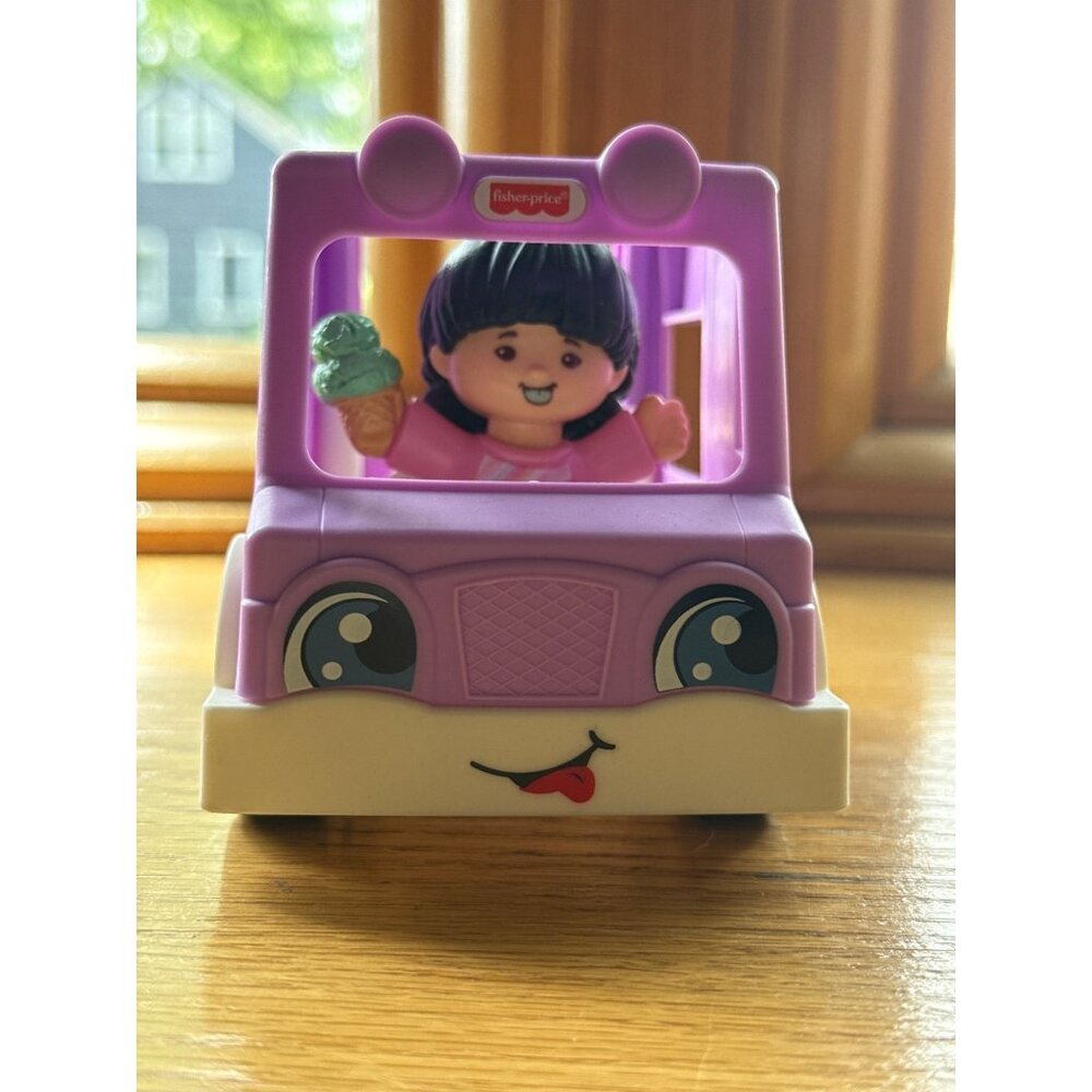 Fisher-Price Little People Share a Treat Ice Cream Truck and Action Figure Doll